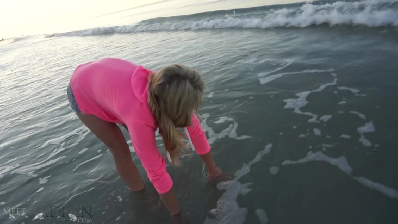 Preview of MeetMadden On The Beach XXX